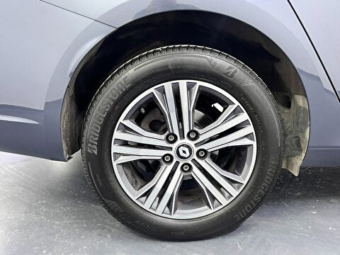 renault, megane, sedan 1.3 tce touch edc, otomatik, benzin 2.el otomobil | renew 18