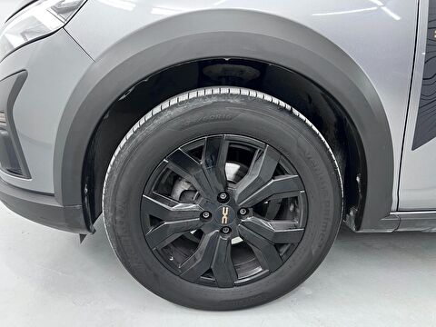 dacia, sandero stepway, 1.0 tce extreme cvt, otomatik, benzin 2.el otomobil | renew 17