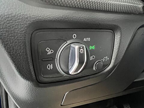 audi, a3, sedan 35 tfsı design s-tronic, otomatik, benzin 2.el otomobil | renew 38