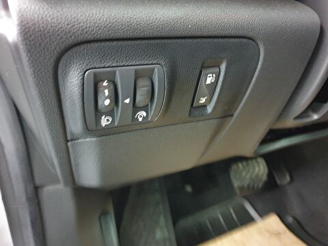 renault, megane, sedan 1.3 tce touch edc, otomatik, benzin 2.el otomobil | renew 38