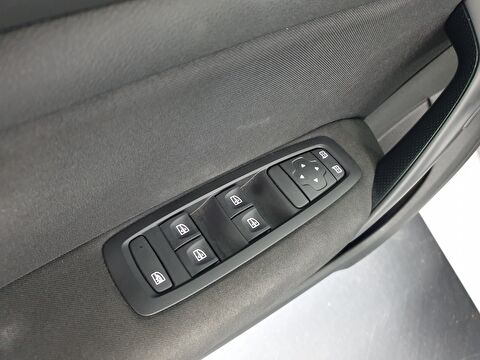 renault, megane, sedan 1.3 tce touch edc, otomatik, benzin 2.el otomobil | renew 37