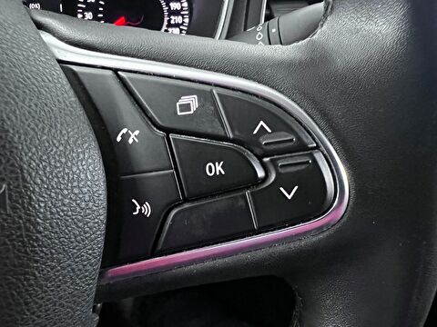 renault, megane, sedan 1.3 tce joy, manuel, benzin 2.el otomobil | renew 32