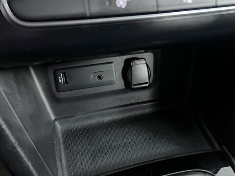 renault, megane, sedan 1.3 tce joy, manuel, benzin 2.el otomobil | renew 45