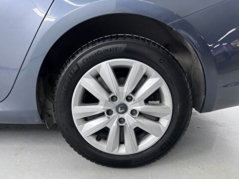 renault, megane, sedan 1.3 tce joy, manuel, benzin 2.el otomobil | renew 15