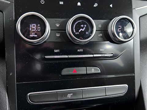 renault, megane, sedan 1.3 tce touch edc, otomatik, benzin 2.el otomobil | renew 45