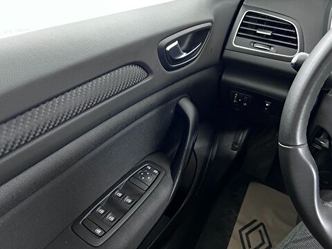 renault, megane, sedan 1.3 tce touch edc, otomatik, benzin 2.el otomobil | renew 37