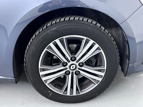 renault, megane, sedan 1.3 tce touch edc, otomatik, benzin 2.el otomobil | renew 17