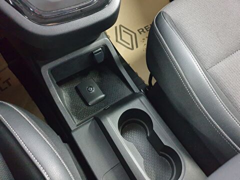 renault, kangoo multix, combi 1.3 tce ıconic edc, otomatik, benzin 2.el otomobil | renew 34