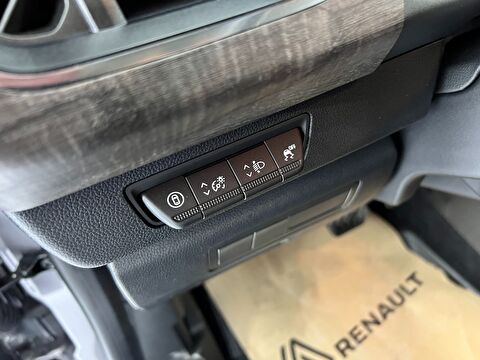 renault, kangoo multix, combi 1.3 tce ıconic edc, otomatik, benzin 2.el otomobil | renew 29