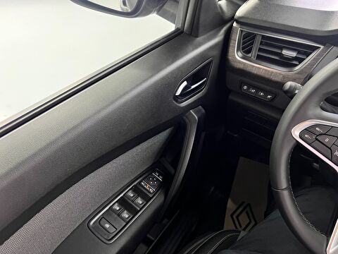 renault, kangoo multix, combi 1.3 tce ıconic edc, otomatik, benzin 2.el otomobil | renew 40