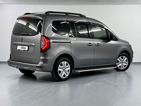 renault, kangoo multix, combi 1.3 tce ıconic edc, otomatik, benzin 2.el otomobil | renew 6