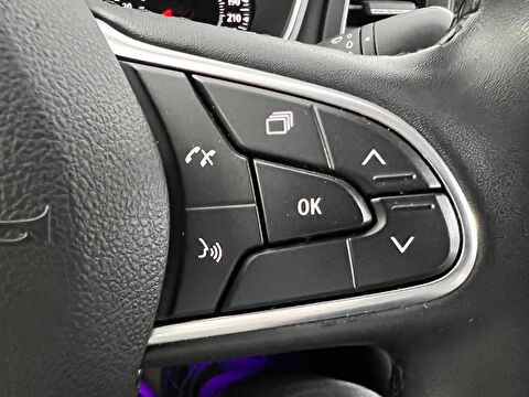 renault, megane, sedan 1.3 tce joy, manuel, benzin 2.el otomobil | renew 31