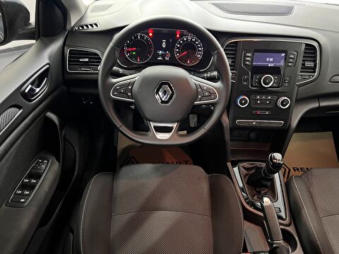 renault, megane, sedan 1.3 tce joy, manuel, benzin 2.el otomobil | renew 22