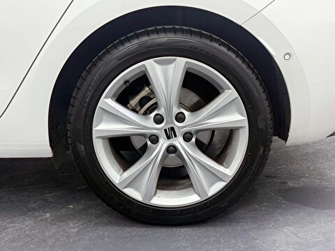 seat, leon, hatchback 1.5 etsı act start&stop fr dsg, otomatik, mhev 2.el otomobil | renew 13