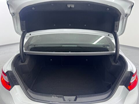 renault, megane, sedan 1.5 bluedci touch edc, otomatik, dizel 2.el otomobil | renew 20