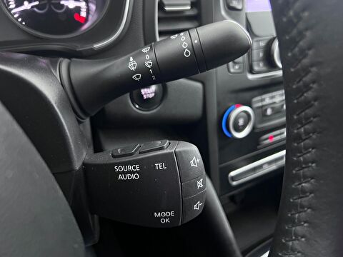 renault, megane, sedan 1.5 bluedci touch edc, otomatik, dizel 2.el otomobil | renew 32