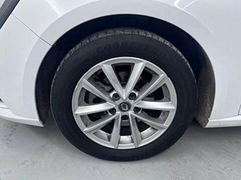 renault, megane, sedan 1.5 bluedci touch edc, otomatik, dizel 2.el otomobil | renew 16