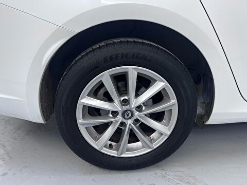renault, megane, sedan 1.5 bluedci touch edc, otomatik, dizel 2.el otomobil | renew 18