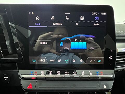 renault, megane e-tech, crossover ev60 ıconic otomatik, otomatik, elektrik 2.el otomobil | renew 60