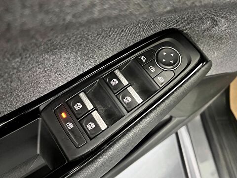 renault, austral, suv 1.3 mhev evolution otomatik, otomatik, mhev 2.el otomobil | renew 39