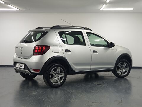 dacia, sandero, hatchback 0.9 tce stepway, manuel, benzin 2.el otomobil | renew 5