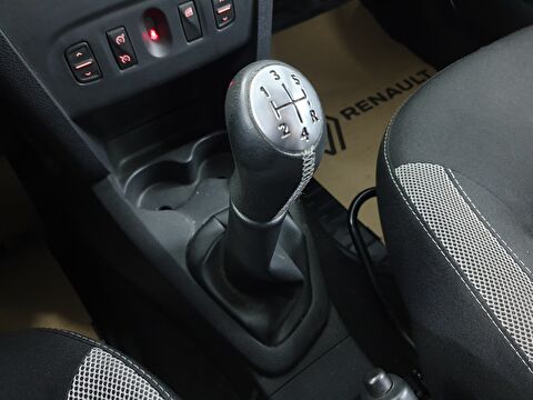 dacia, sandero, hatchback 0.9 tce stepway, manuel, benzin 2.el otomobil | renew 33