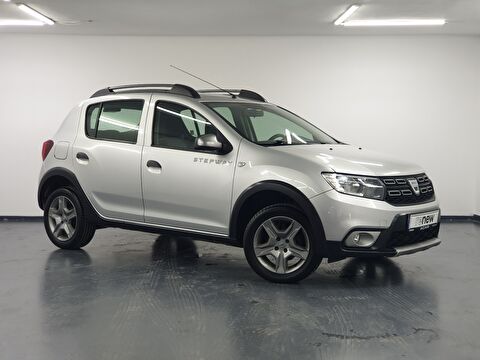 dacia, sandero, hatchback 0.9 tce stepway, manuel, benzin 2.el otomobil | renew 4