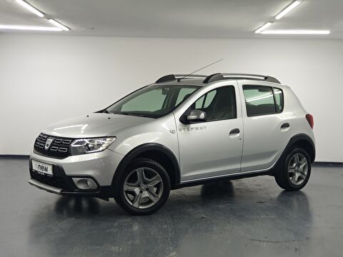 Dacia, Sandero, Hatchback 0.9 Tce Stepway, Manuel, Benzin 2. el otomobil | renew Mobile