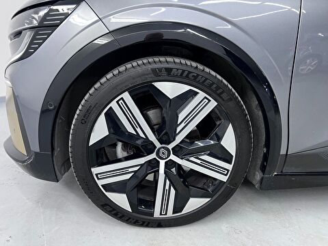 renault, megane e-tech, crossover ev60 ıconic otomatik, otomatik, elektrik 2.el otomobil | renew 18