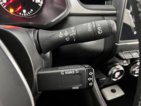 renault, captur, crossover 1.3 tce mhev touch plus edc, otomatik, mhev 2.el otomobil | renew 35