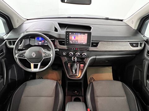 renault, kangoo multix, combi 1.3 tce ıconic edc, otomatik, benzin 2.el otomobil | renew 22