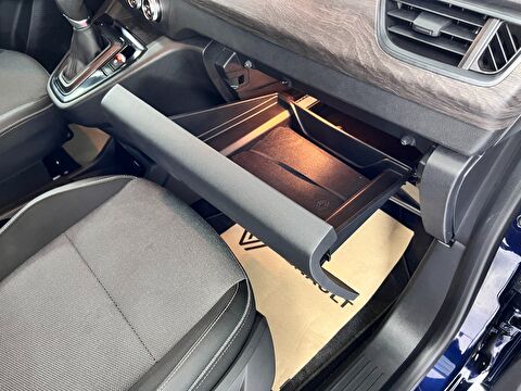 renault, kangoo multix, combi 1.3 tce ıconic edc, otomatik, benzin 2.el otomobil | renew 27