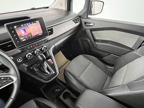 renault, kangoo multix, combi 1.3 tce ıconic edc, otomatik, benzin 2.el otomobil | renew 33