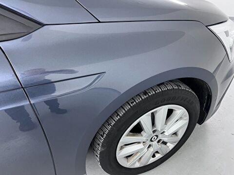renault, megane, sedan 1.3 tce touch edc, otomatik, benzin 2.el otomobil | renew 13