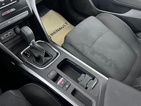 renault, megane, sedan 1.3 tce touch edc, otomatik, benzin 2.el otomobil | renew 48