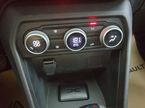 dacia, sandero, hatchback 1.0 tce stepway expression cvt, otomatik, benzin 2.el otomobil | renew 35
