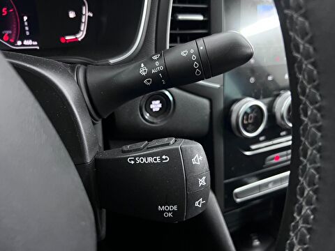 renault, megane, sedan 1.5 bluedci ıcon edc, otomatik, dizel 2.el otomobil | renew 33