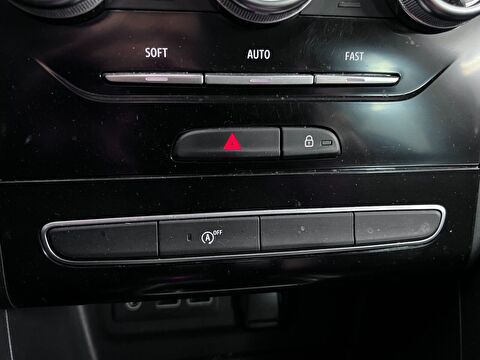 renault, megane, sedan 1.5 bluedci ıcon edc, otomatik, dizel 2.el otomobil | renew 45