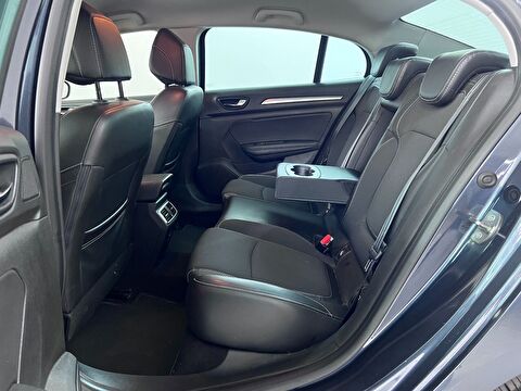 renault, megane, sedan 1.5 bluedci ıcon edc, otomatik, dizel 2.el otomobil | renew 24
