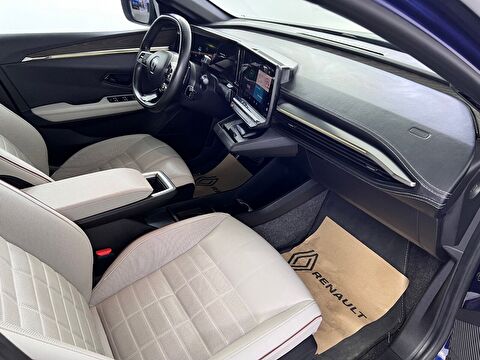 renault, megane e-tech, crossover ev60 ıconic otomatik, otomatik, elektrik 2.el otomobil | renew 22