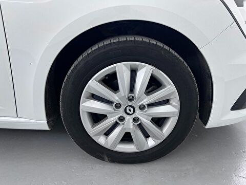 renault, megane, sedan 1.3 tce touch edc, otomatik, benzin 2.el otomobil | renew 17
