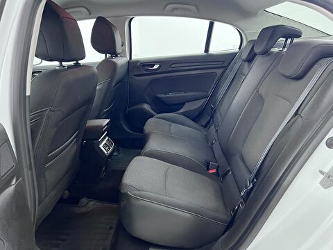 renault, megane, sedan 1.3 tce touch edc, otomatik, benzin 2.el otomobil | renew 26