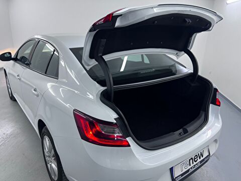 renault, megane, sedan 1.3 tce touch edc, otomatik, benzin 2.el otomobil | renew 19