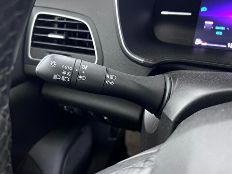 renault, megane, sedan 1.3 tce touch edc, otomatik, benzin 2.el otomobil | renew 35