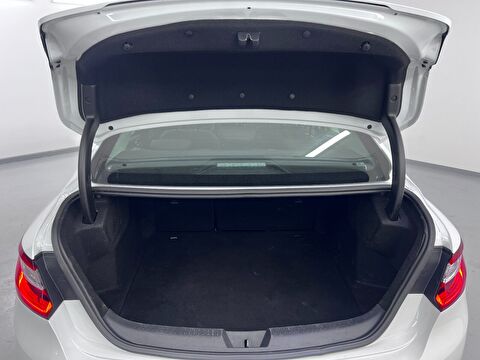 renault, megane, sedan 1.3 tce touch edc, otomatik, benzin 2.el otomobil | renew 20