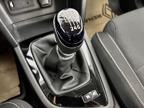 renault, megane, sedan 1.3 tce joy, manuel, benzin 2.el otomobil | renew 42