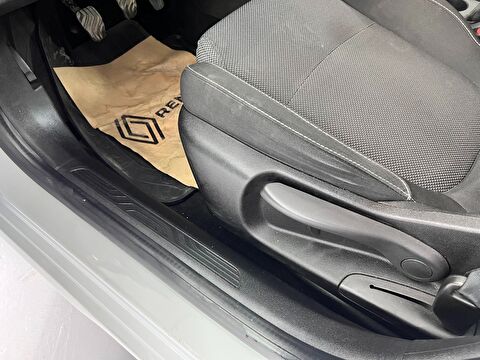 renault, megane, sedan 1.3 tce joy, manuel, benzin 2.el otomobil | renew 26