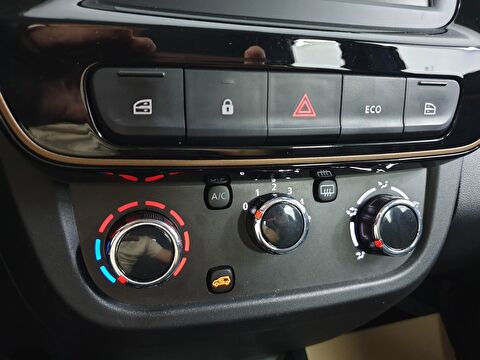 dacia, spring, crossover 26.8 kwh extreme cvt, otomatik, elektrik 2.el otomobil | renew 32