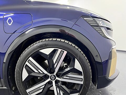 renault, megane e-tech, crossover ev60 ıconic otomatik, otomatik, elektrik 2.el otomobil | renew 16