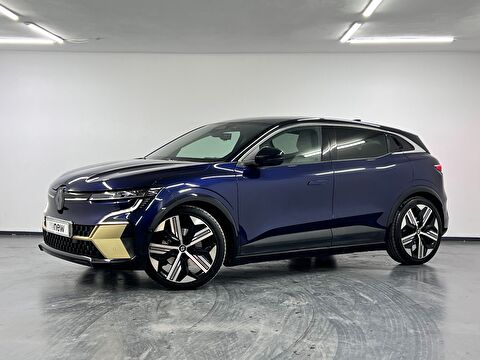 Crossover EV60 Iconic Otomatik, 2. el otomobil | renew